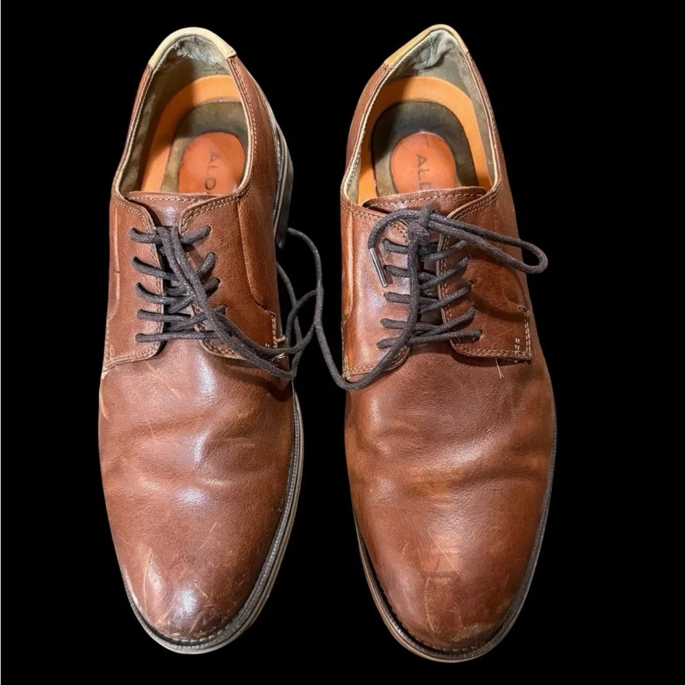 Aldo Men's Cognac Brown Leather Derby Oxfords. Used